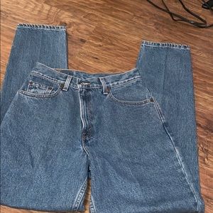 Vintage Levi mom jeans